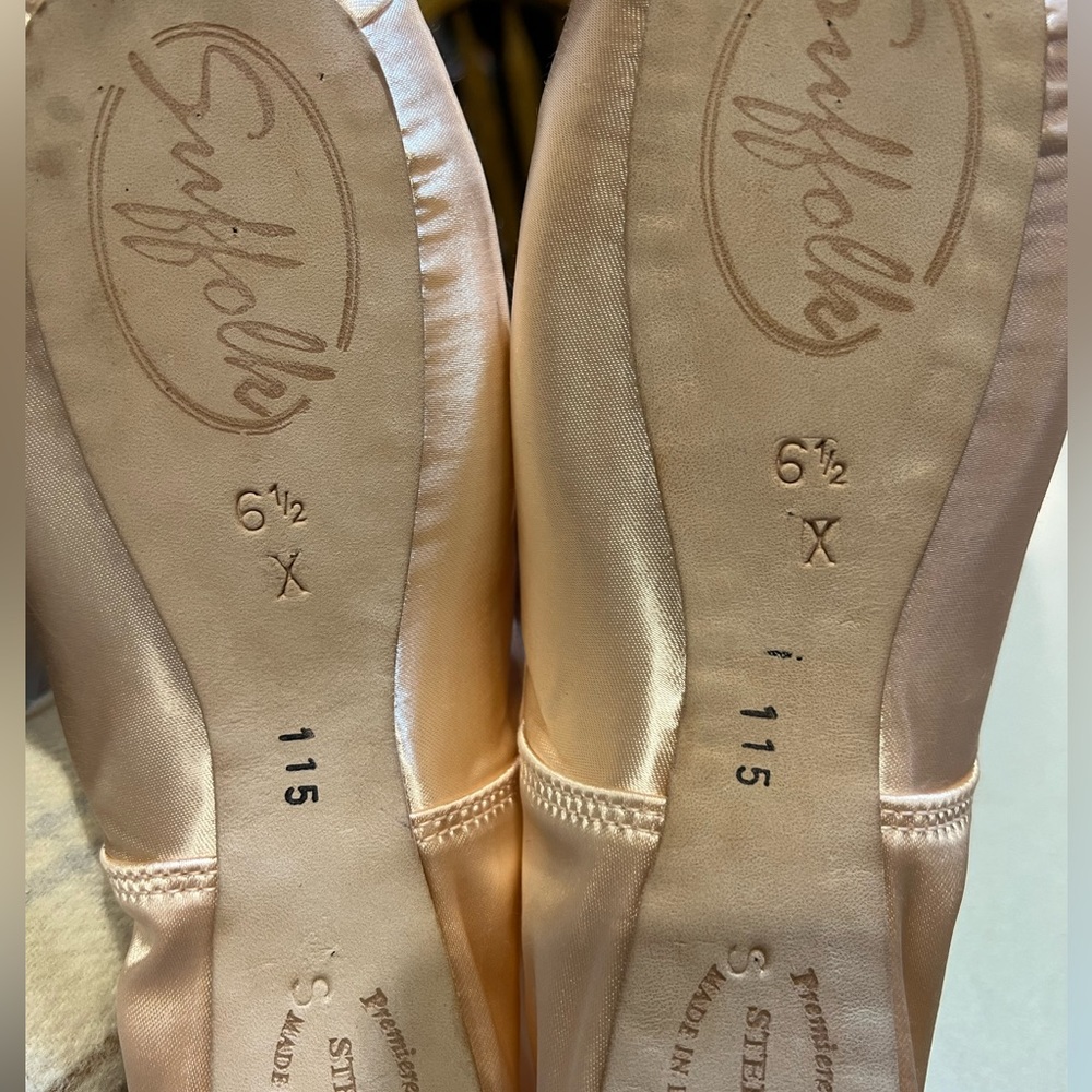 Suffolk Stellar Ballet Pointe Shoes View 5